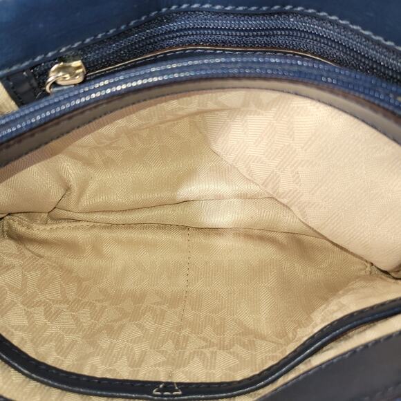 Michael Kors Sloan Denim Crossbody Shoulder Bag Blue Chevron Fringe Patchwork - Picture 9 of 16